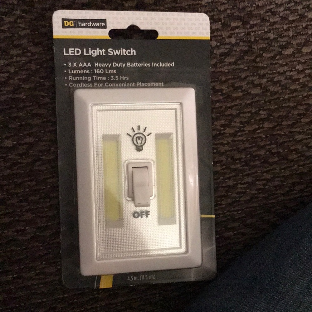 Led light switch